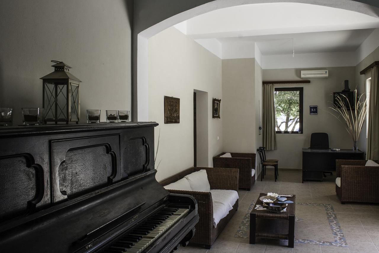 Calypso Apartments 瓦西 外观 照片