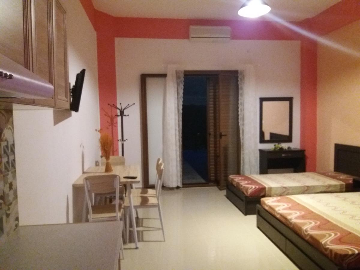 Calypso Apartments 瓦西 外观 照片