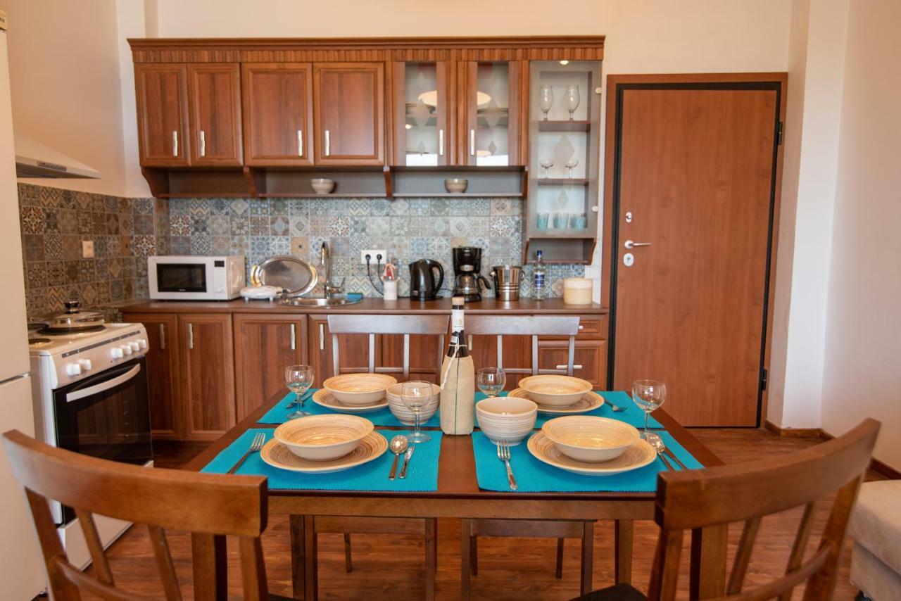 Calypso Apartments 瓦西 外观 照片